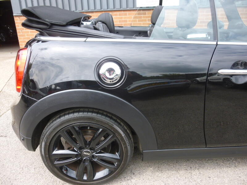 MINI CONVERTIBLE