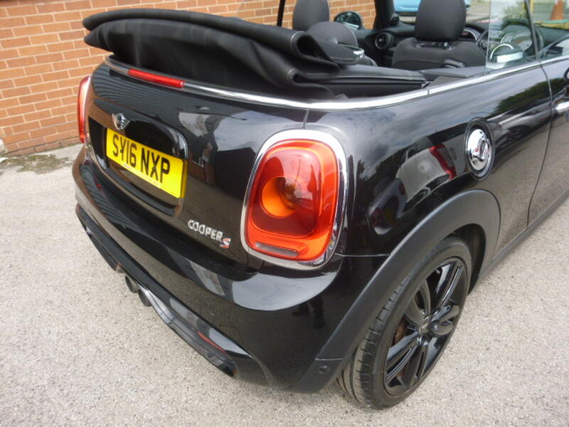 MINI CONVERTIBLE
