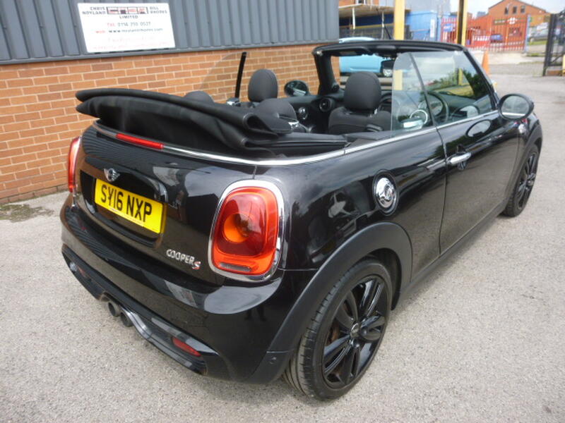 MINI CONVERTIBLE