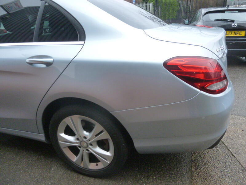MERCEDES-BENZ C CLASS