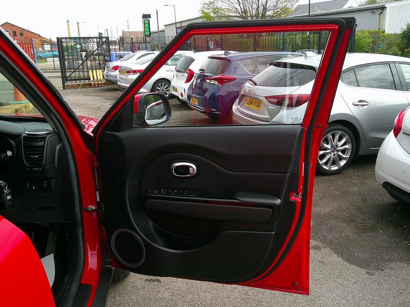 KIA SOUL