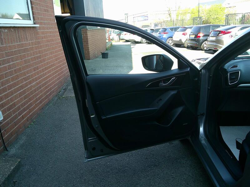 MAZDA MAZDA3