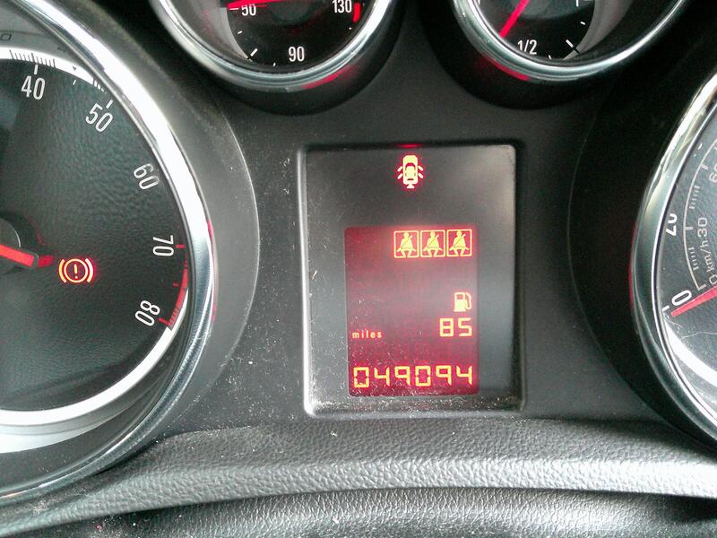 VAUXHALL MOKKA