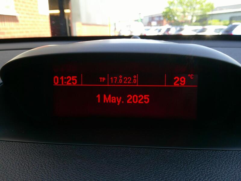 VAUXHALL MOKKA
