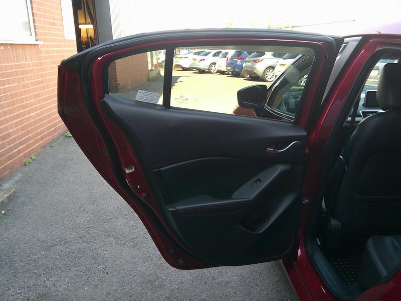 MAZDA MAZDA3