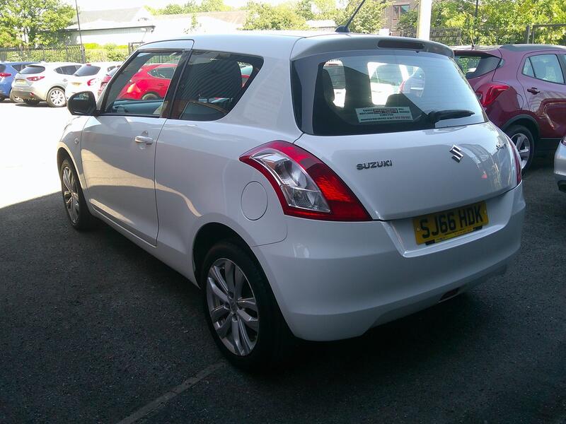 SUZUKI SWIFT