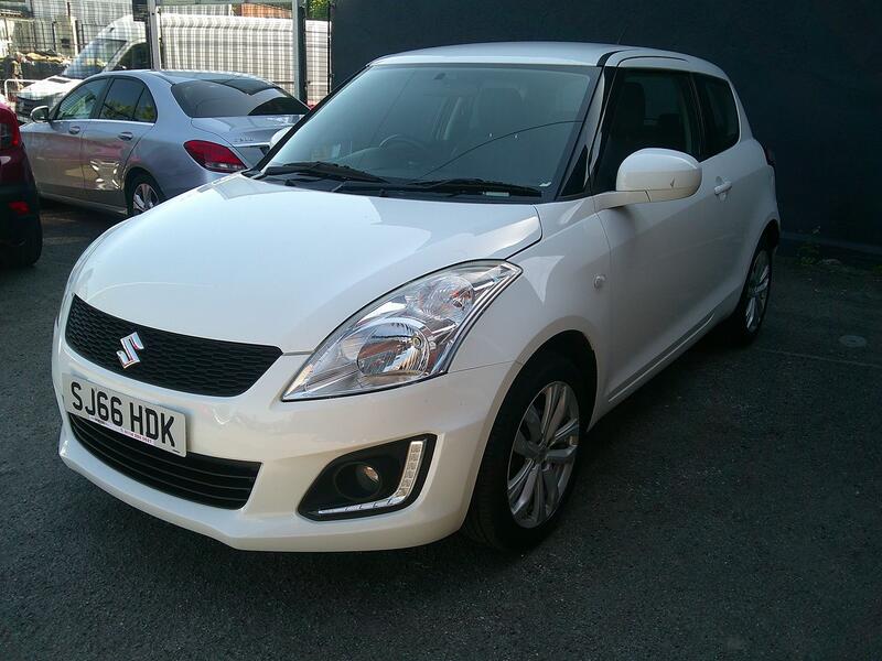 SUZUKI SWIFT