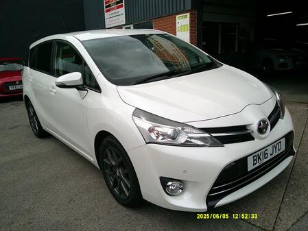 TOYOTA VERSO 1.6 D-4D Trend